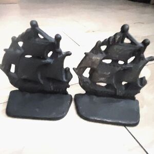 Vintage Petite Pair Sailing Ship Galleon Cast Iron Bookends